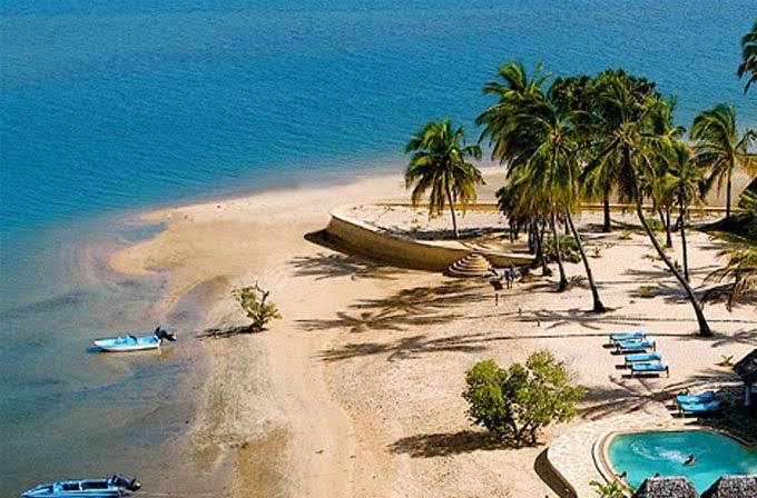 Kenya Travel, Beautiful Places in Kenya, Top Destinations in Kenya, Kenya Safari, Kenyan Beaches, Maasai Mara, Diani Beach, Mount Kenya, Lamu Island, Kenyan Wildlife, Travel to Africa, Best Tourist Attractions in Kenya, Adventure Travel Kenya, Kenyan Culture, Safari Experiences