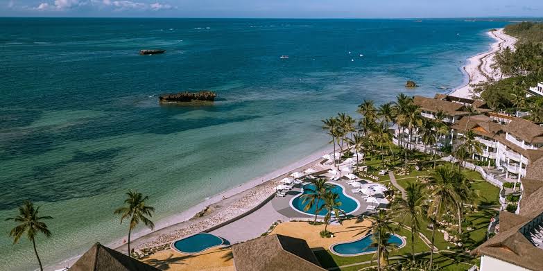Kenya Travel, Beautiful Places in Kenya, Top Destinations in Kenya, Kenya Safari, Kenyan Beaches, Maasai Mara, Diani Beach, Mount Kenya, Lamu Island, Kenyan Wildlife, Travel to Africa, Best Tourist Attractions in Kenya, Adventure Travel Kenya, Kenyan Culture, Safari Experiences