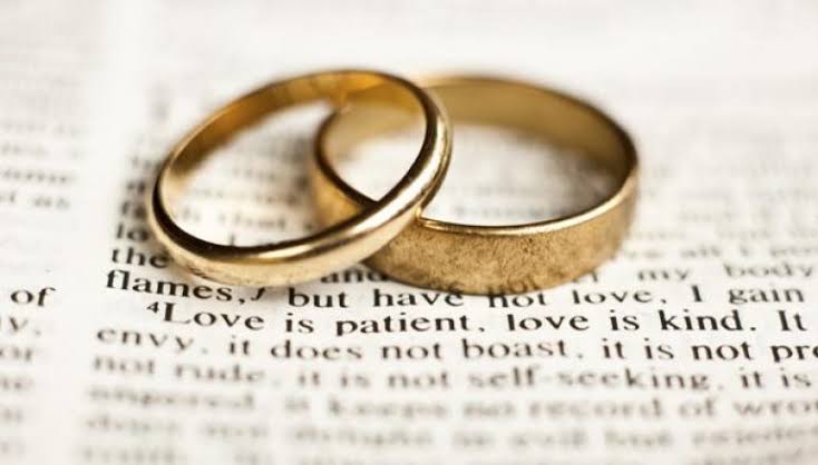 modern marriage, why marriages fail, relationship problems, marriage advice, marriage issues, emotional intimacy, commitment, communication in marriage, relationship struggles, divorce rates, modern relationships, why love fades, saving your marriage, marriage and technology
